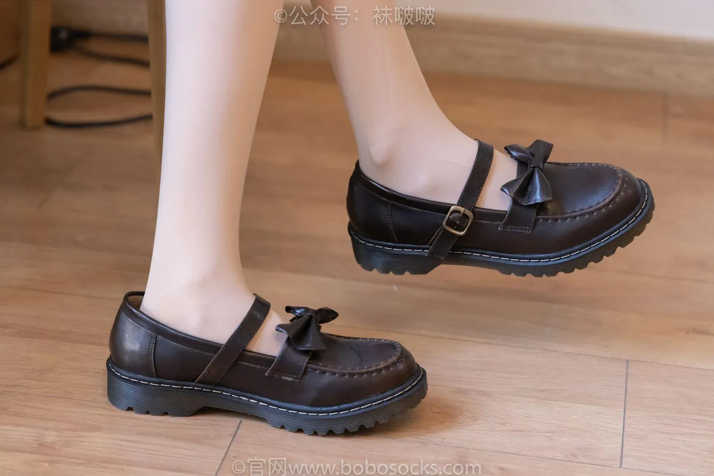 [BoBoSocks袜啵啵]NO.047 稚予-皮鞋、厚肉丝 [131P]插图1